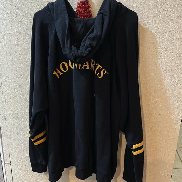 Harry Potter zip up hoodie like new - Picture 2 of 2